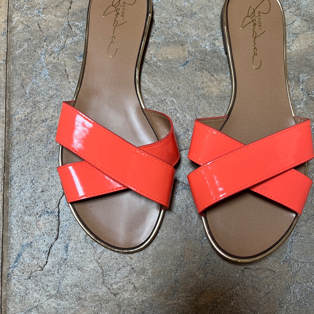 Report Signature patent leather flats, size 8.5